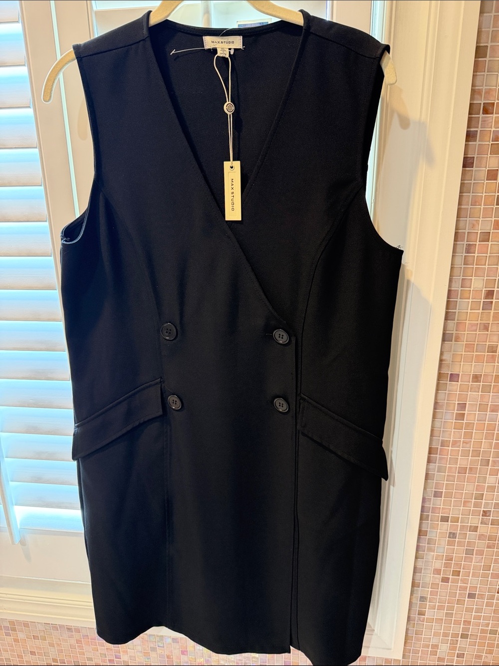 Max studio Black Sleeveless Double-Breasted Vest Dress